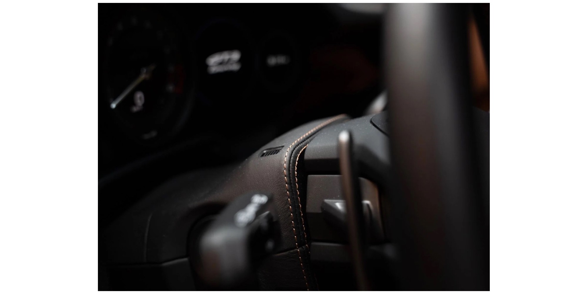 Porsche 911 992 GT3 Touring – Pure Driving Passion