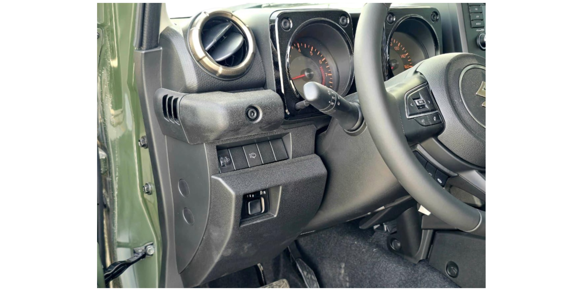 Suzuki Jimny 1.5 GLX for Sale at Modena Motors - Great Deals