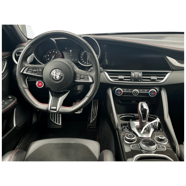 Alfa Romeo Giulia Quadrifoglio V6 by Modena Motors