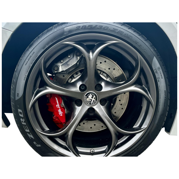 Alfa Romeo Giulia Quadrifoglio V6 by Modena Motors