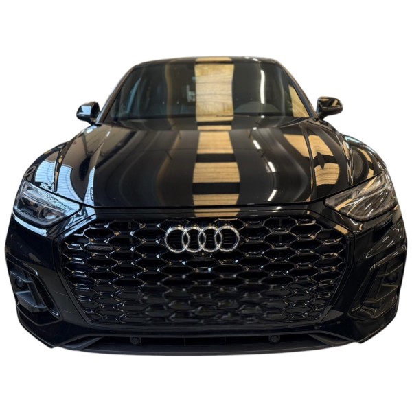 Audi Q5 Sportback | Advanced Hybrid SUV