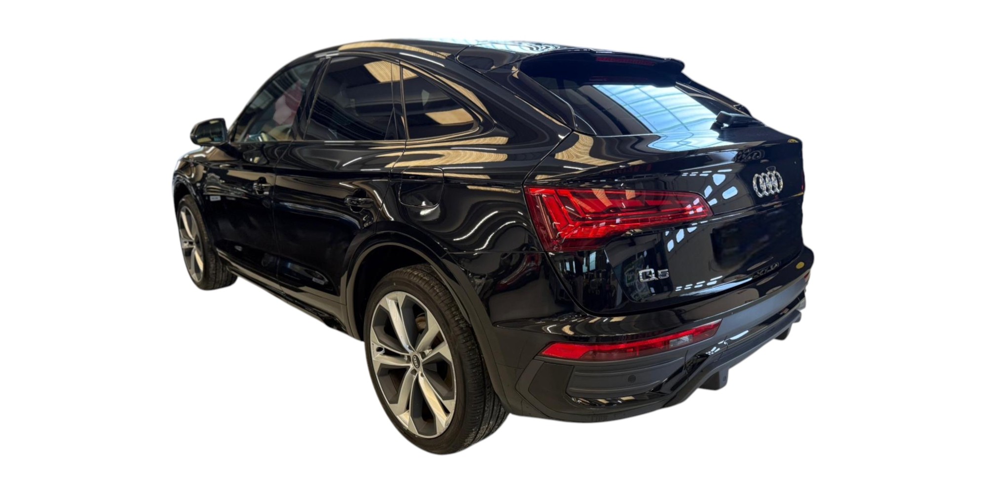 Audi Q5 Sportback | Advanced Hybrid SUV