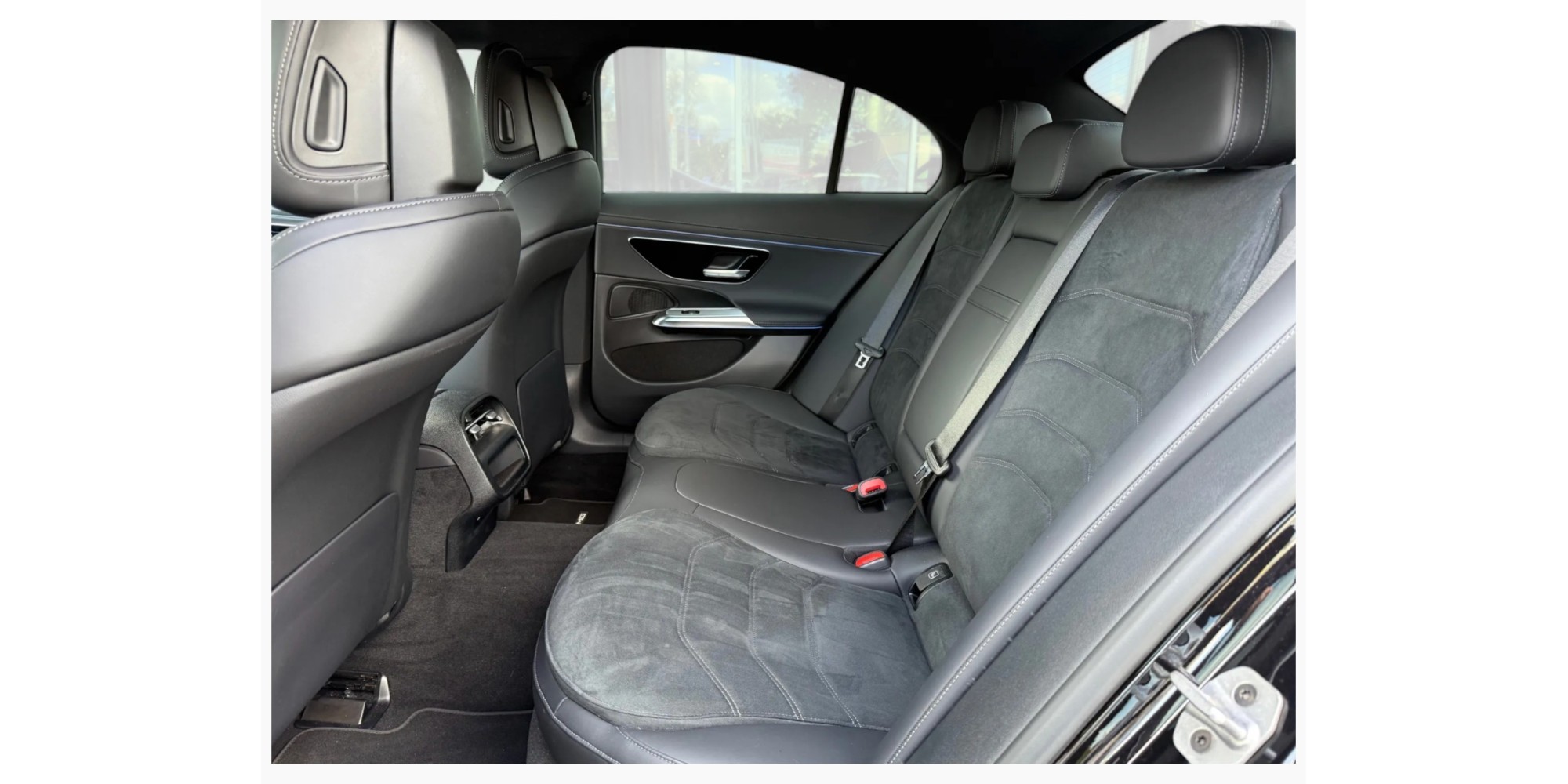 Mercedes-Benz E 200 AMG line | Sophisticated Executive Sedan