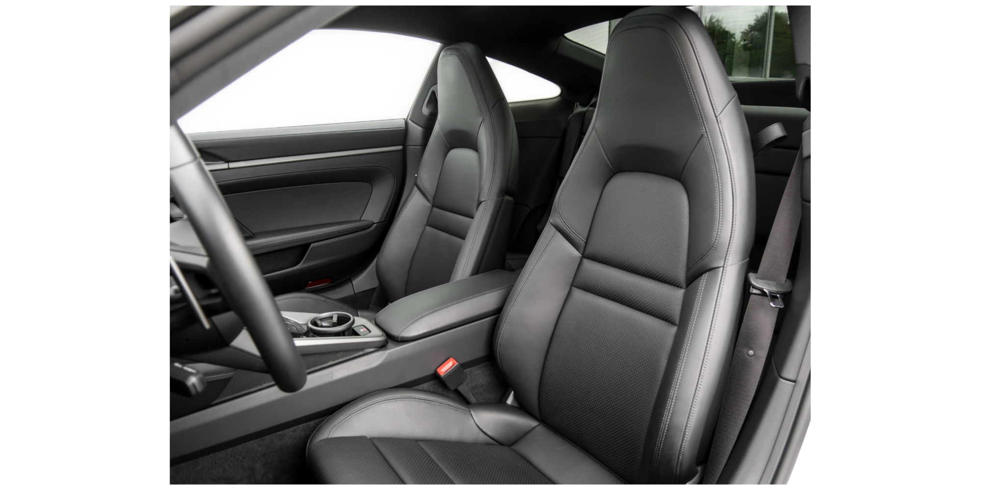 Porsche 911 992 4S – Performance & Precision