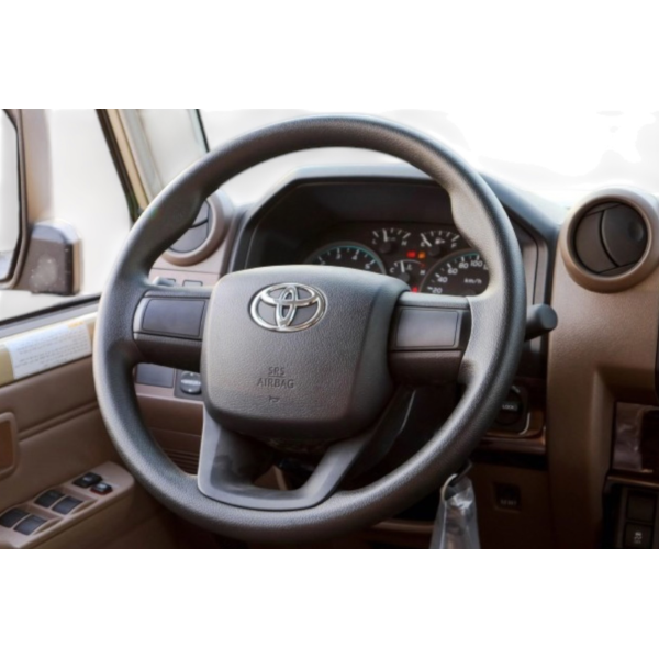 Toyota Land Cruiser 79 Double cabin 4.0 | Modena Motors