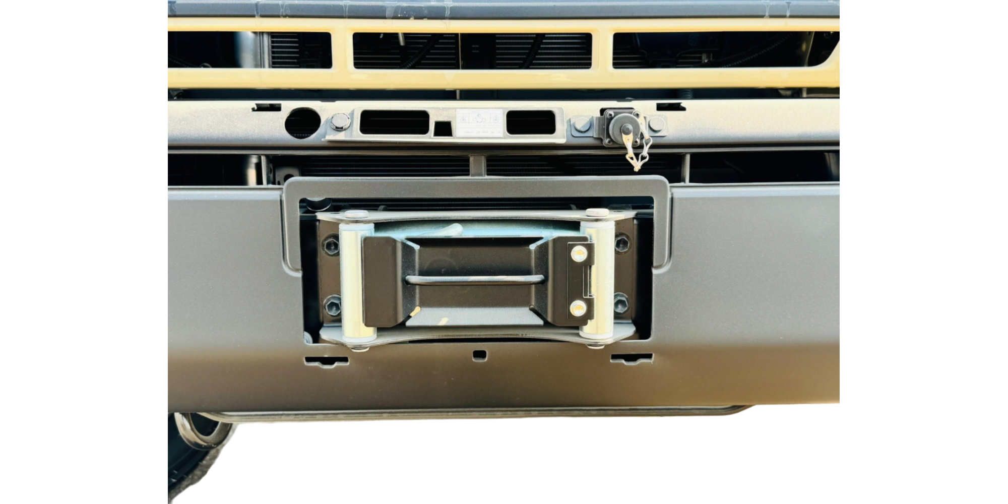 Toyota Land Cruiser 79 Double Cab 4.0 Benzin 4WD AT Vollausstattung