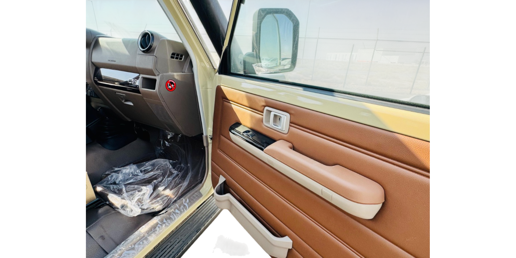 Toyota Land Cruiser 79 Double Cab 4.0 Benzin 4WD AT Vollausstattung