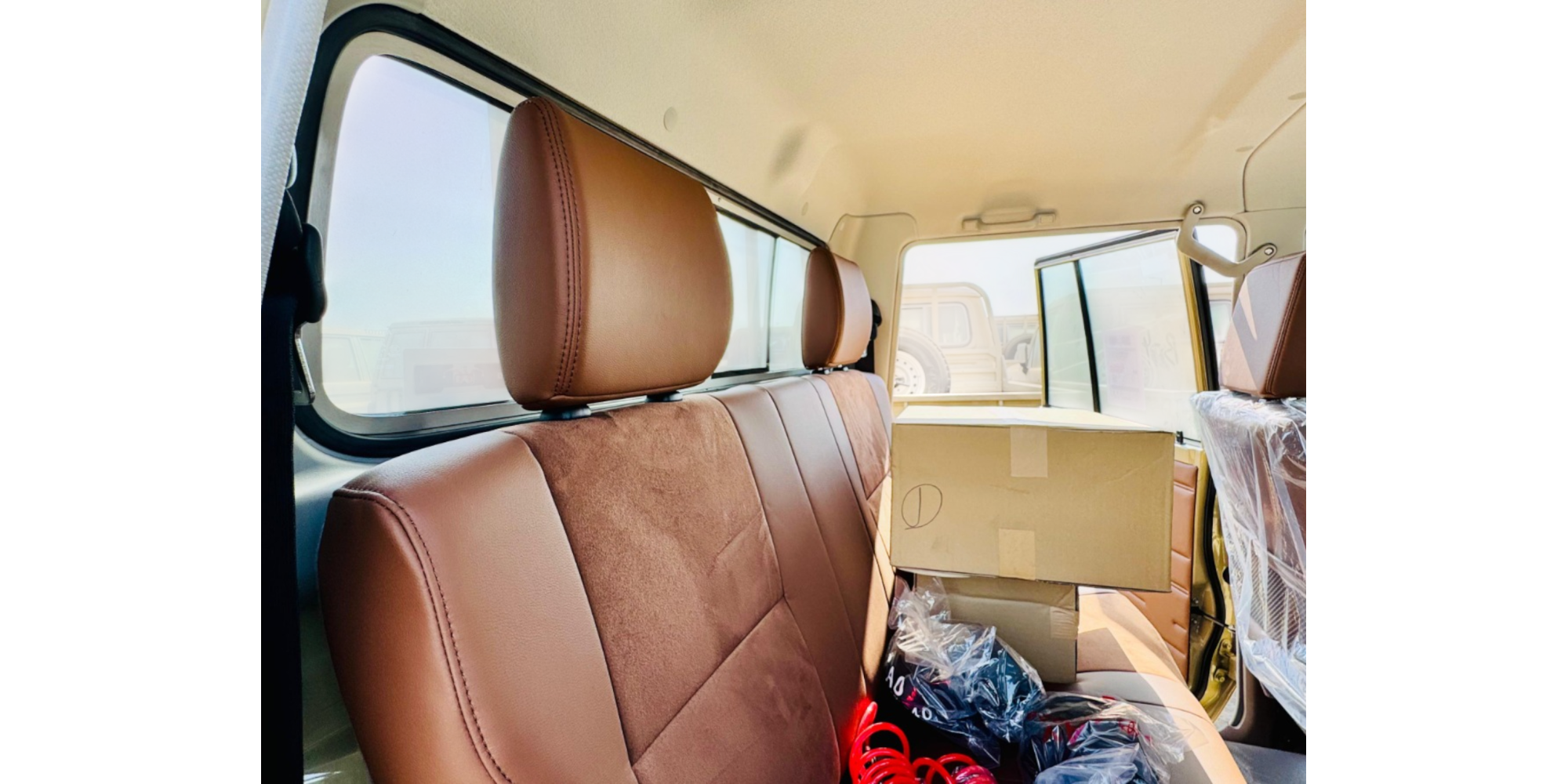 Toyota Land Cruiser 79 Double Cab 4.0 Benzin 4WD AT Vollausstattung