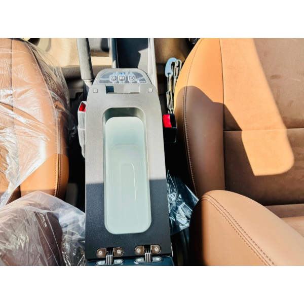 Toyota Land Cruiser 79 Double Cab 4.0 Benzin 4WD AT Vollausstattung