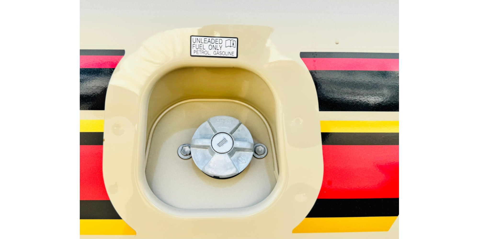 Toyota Land Cruiser 79 Double Cab 4.0 Benzin 4WD AT Vollausstattung