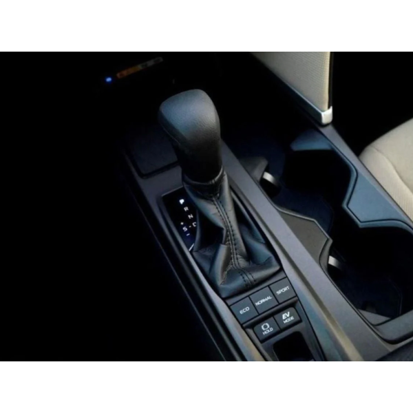 Toyota Camry 2.5 Hybrid AT Modena Motors GmbH