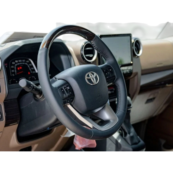 Toyota Land Cruiser 71 AT 2.8 Diesel Modena Motors