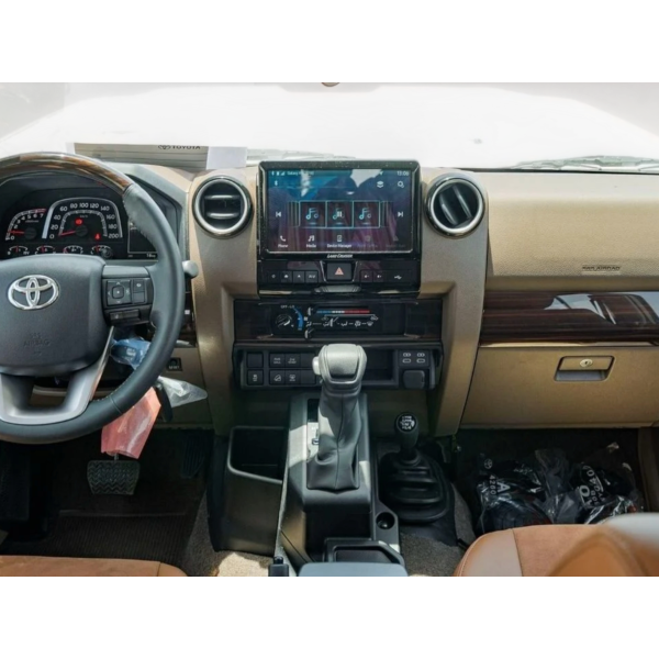 Toyota Land Cruiser 71 AT 2.8 Diesel Modena Motors