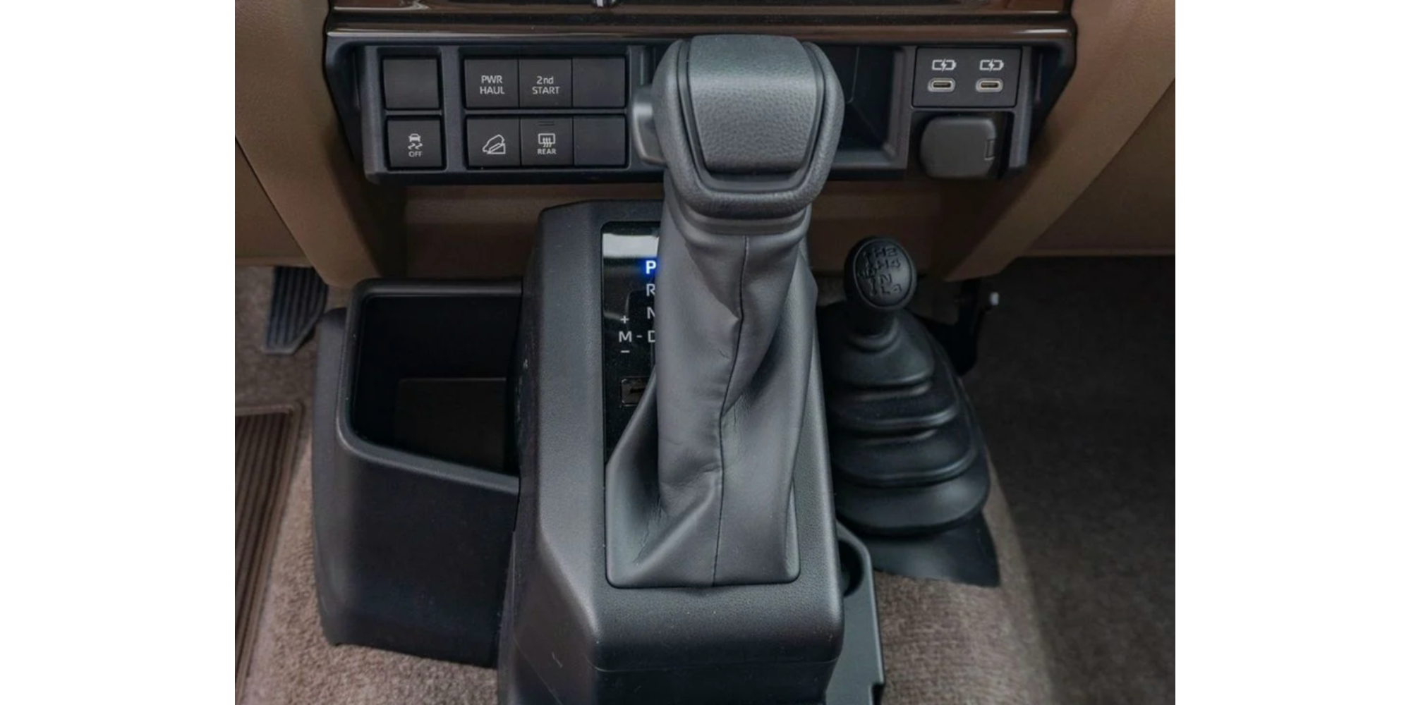 Toyota Land Cruiser 71 AT 2.8 Diesel Modena Motors