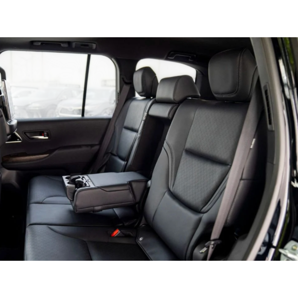 Toyota Land Cruiser 300 VXR V6 3.3L 7 Seats Modena Motors