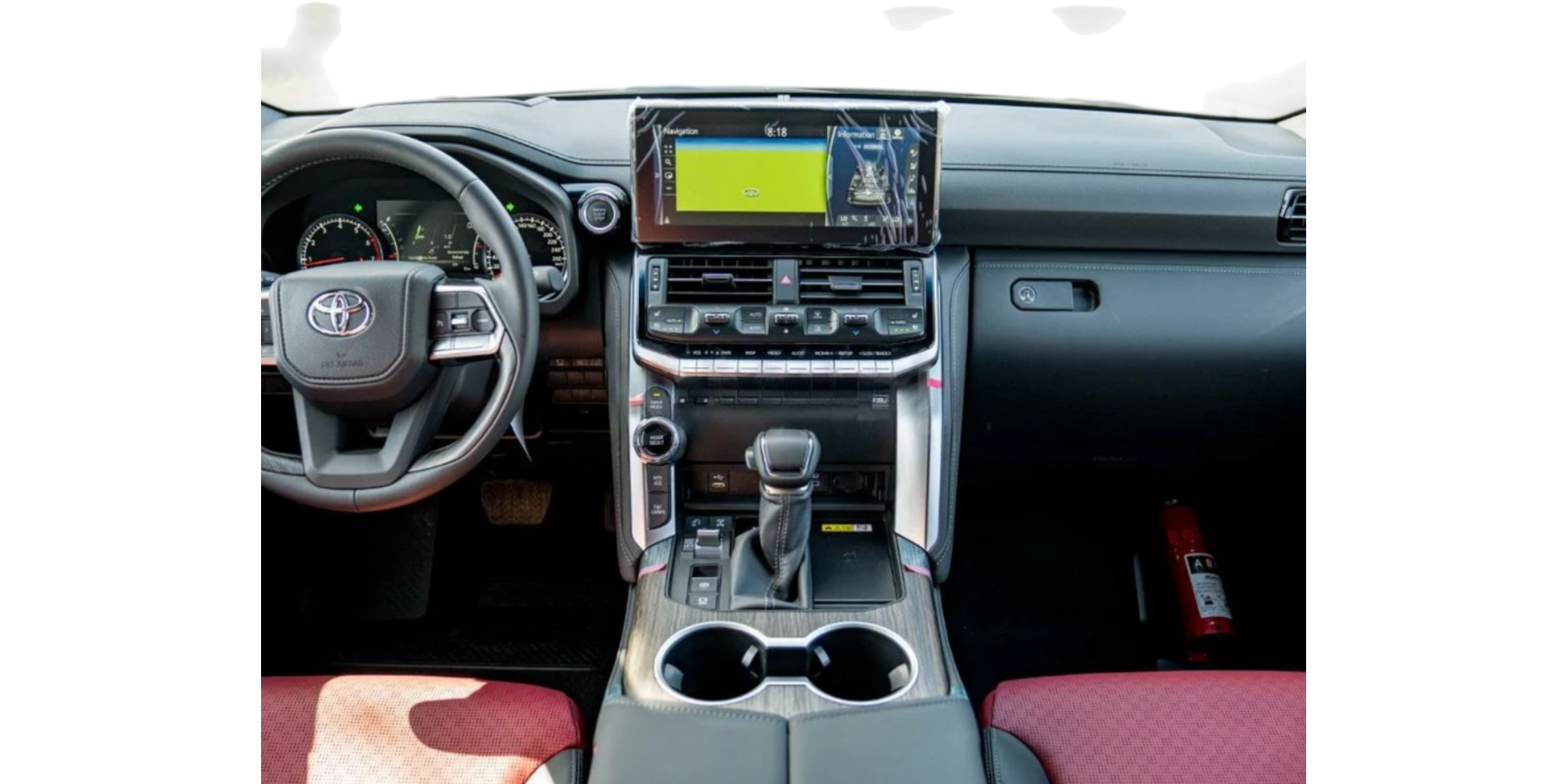 Toyota Land Cruiser 300 VXR V6 3.3L 7 Seats Modena Motors