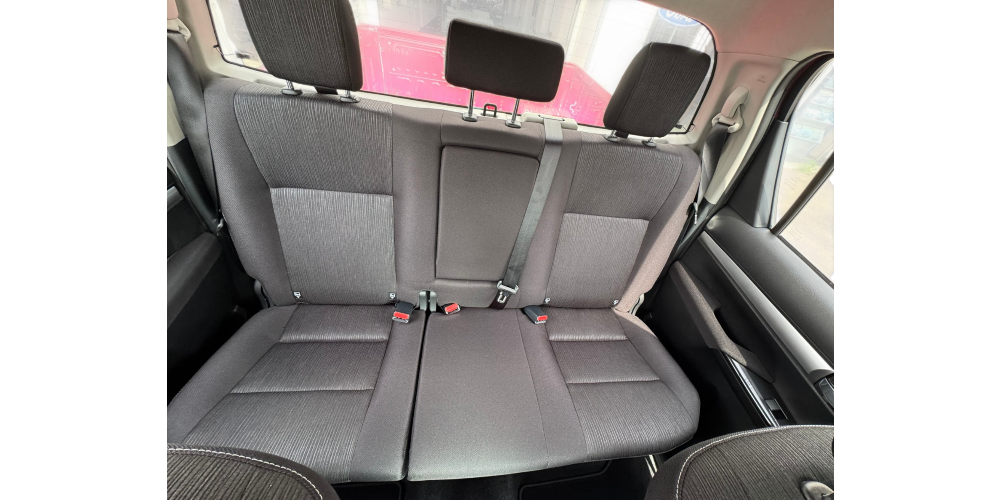 Toyota Hilux 4WD 2.4 Diesel AT Euro 6 - Buy Now