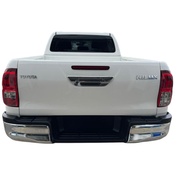 Toyota Hilux 4WD 2.4 Diesel AT Euro 6 - Buy Now