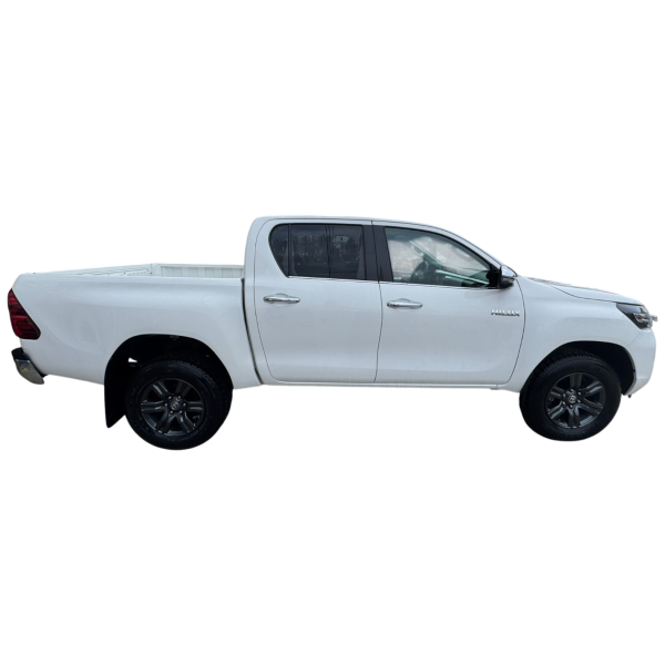 Toyota Hilux 4WD 2.4 Diesel AT Euro 6 - Buy Now