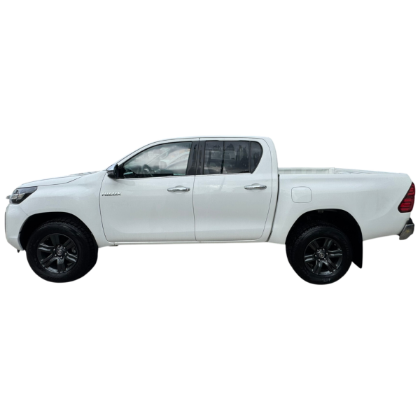 Toyota Hilux 4WD 2.4 Diesel AT Euro 6 - Buy Now