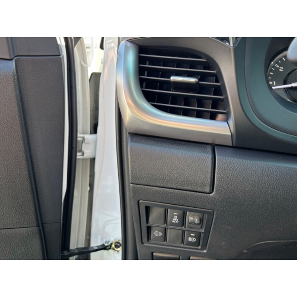 Toyota Hilux 4WD 2.4 Diesel AT Euro 6 - Buy Now