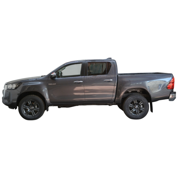 Toyota Hilux 4WD 2.4 Diesel AT Euro 6 - Buy Now