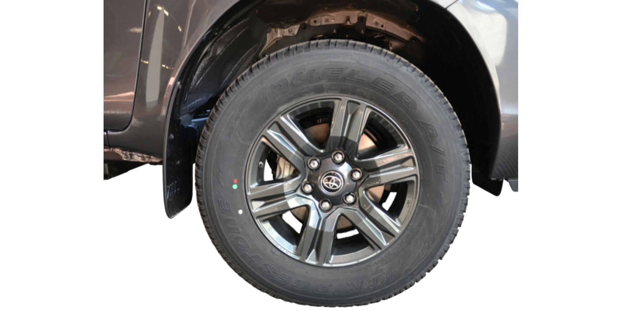 Toyota Hilux 4WD 2.4 Diesel AT Euro 6 - Buy Now