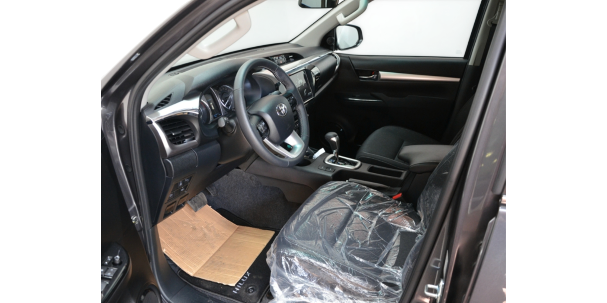 Toyota Hilux 4WD 2.4 Diesel AT Euro 6 - Buy Now