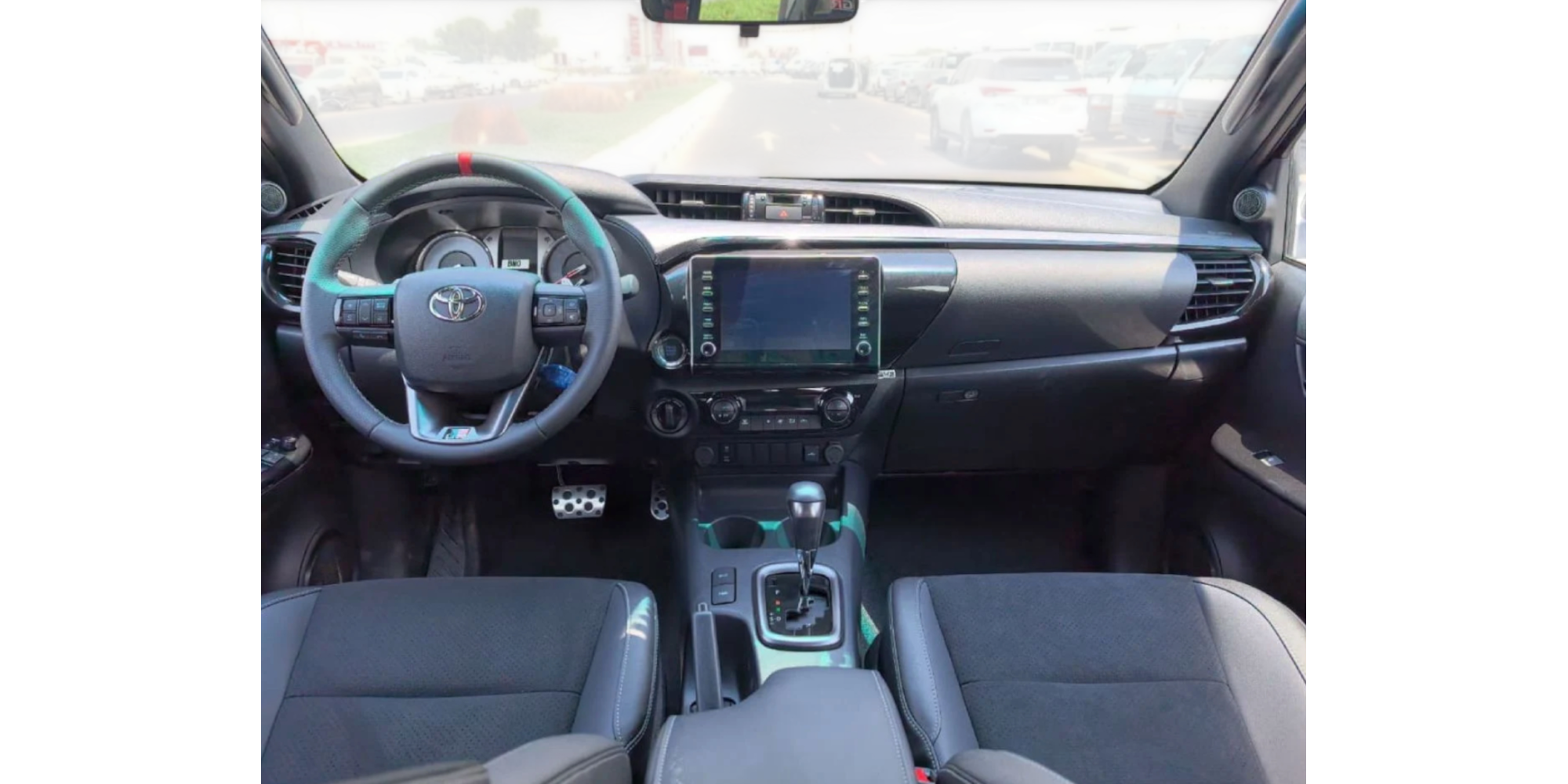 Toyota Hilux GR Sport Double Cabin 4WD 2.8 Diesel AT - Acquista Ora