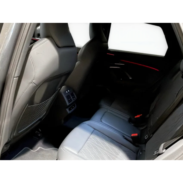 Audi Q5 TDI quattro Proline 150 kW by Modena Motors.