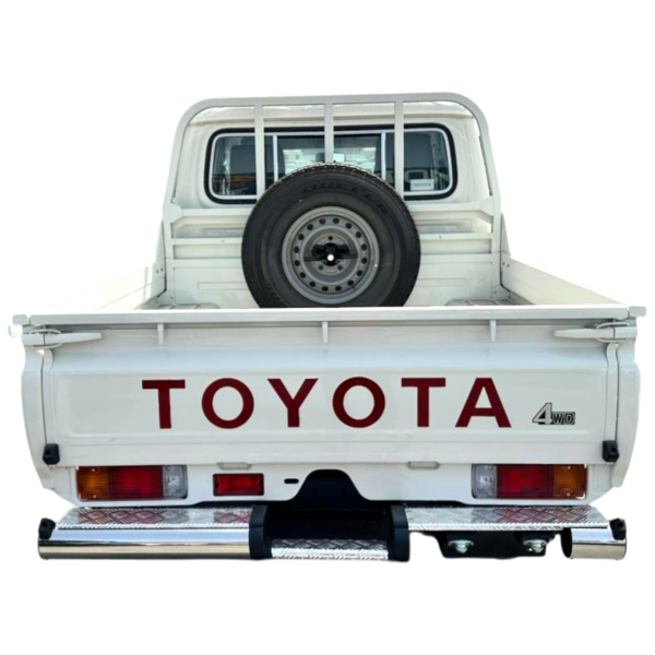 Toyota Land Cruiser 79 Double Cab 2.8L Diesel 4WD Euro 5 for Sale