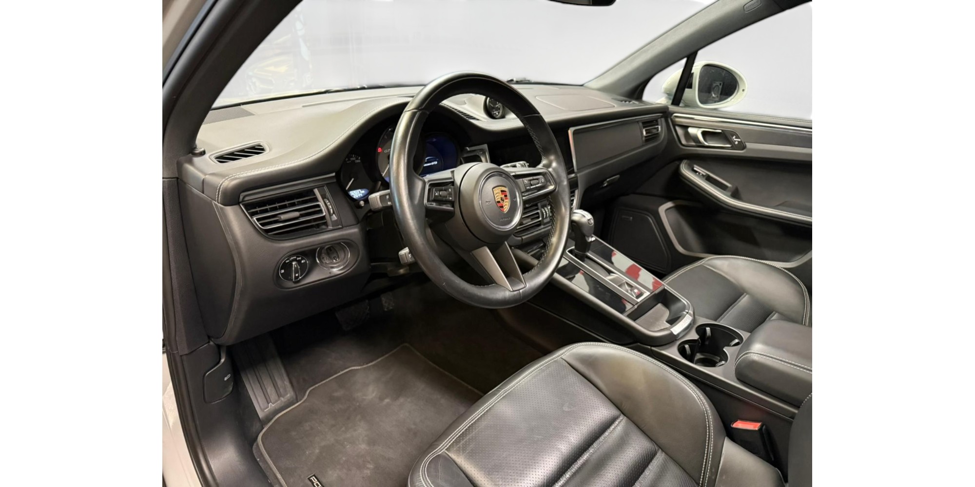 Porsche Macan GTS | High-Performance Luxury SUV