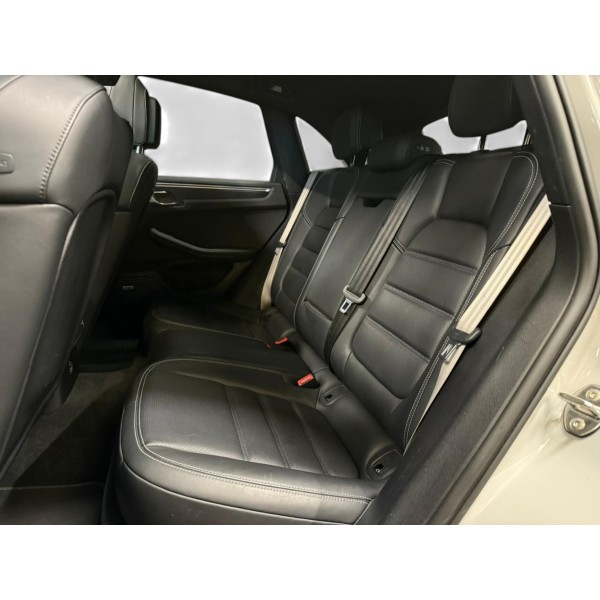 Porsche Macan GTS | High-Performance Luxury SUV