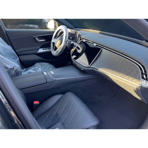 Mercedes-Benz E 200 Avantgarde | Sophisticated Executive Sedan