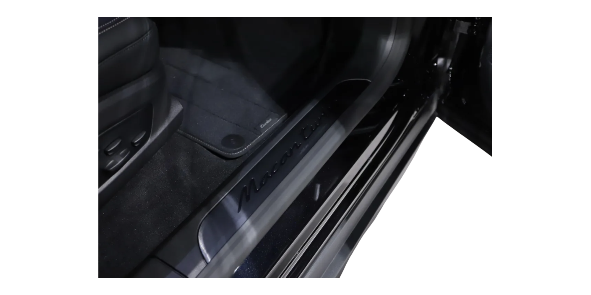 Porsche Macan Turbo Electric in vendita da Modena Motors