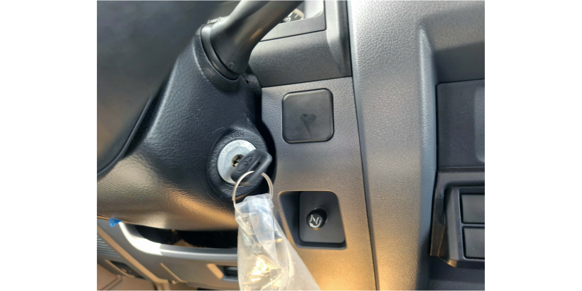 Toyota Land Cruiser 79 Double Cabine 4.2 L Diesel MT MY2024