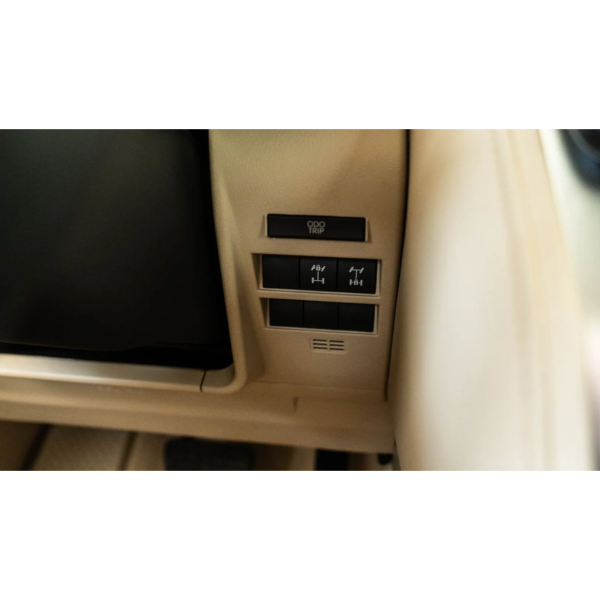 Toyota Land Cruiser 300 VX 4.0 V6 Petrol 7 Seats Sale