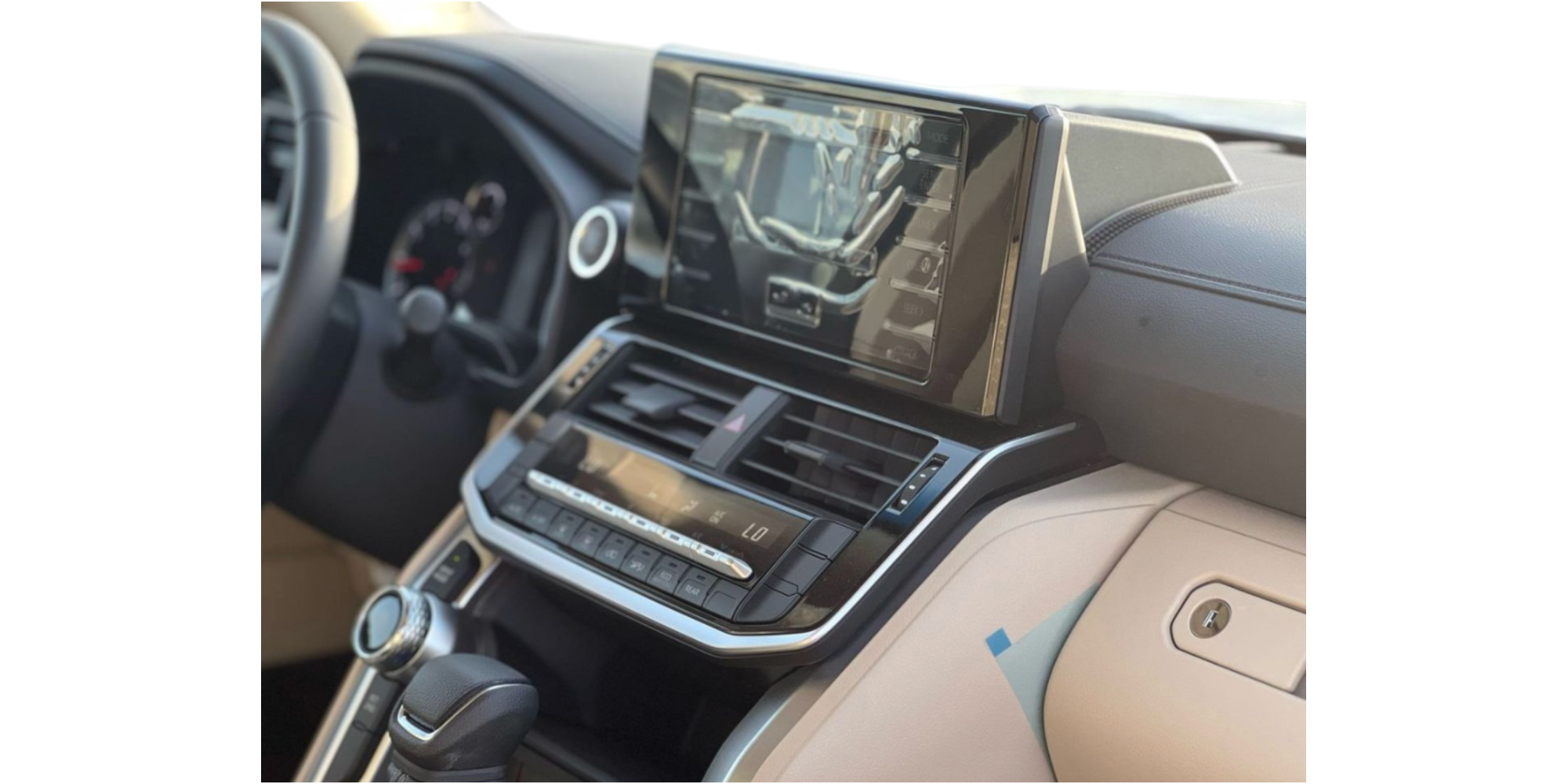 Toyota Land Cruiser 300 GXR 3.5 V6 Twin Turbo Petrol