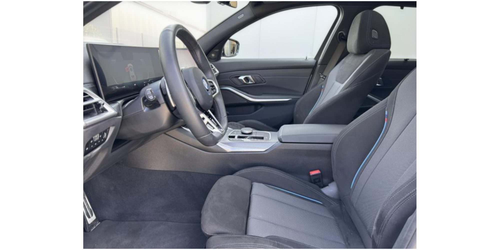 BMW 330e Touring M-Sport zu verkaufen bei Modena Motors