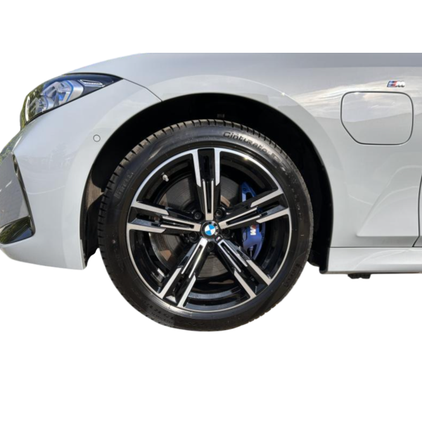 BMW 330e Touring M-Sport zu verkaufen bei Modena Motors