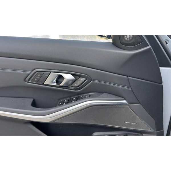 BMW 330e Touring M-Sport zu verkaufen bei Modena Motors