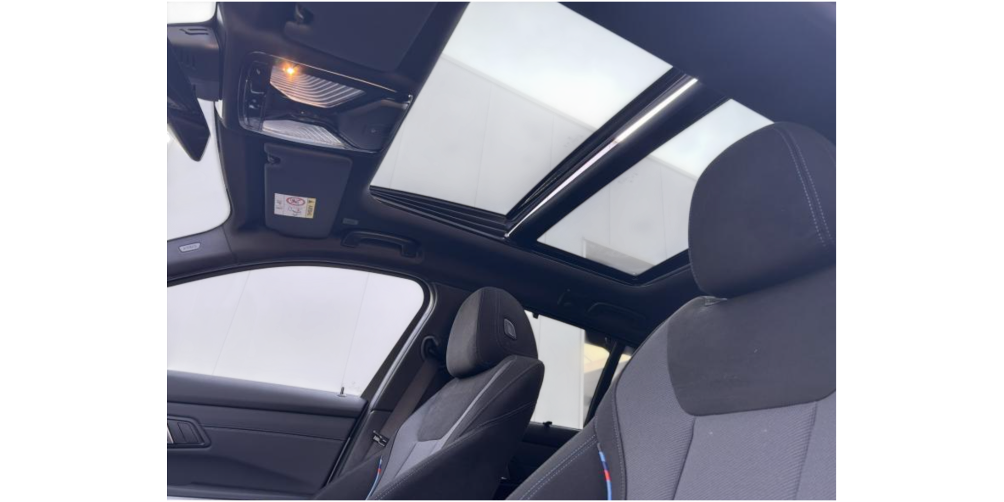 BMW 330e Touring M-Sport zu verkaufen bei Modena Motors