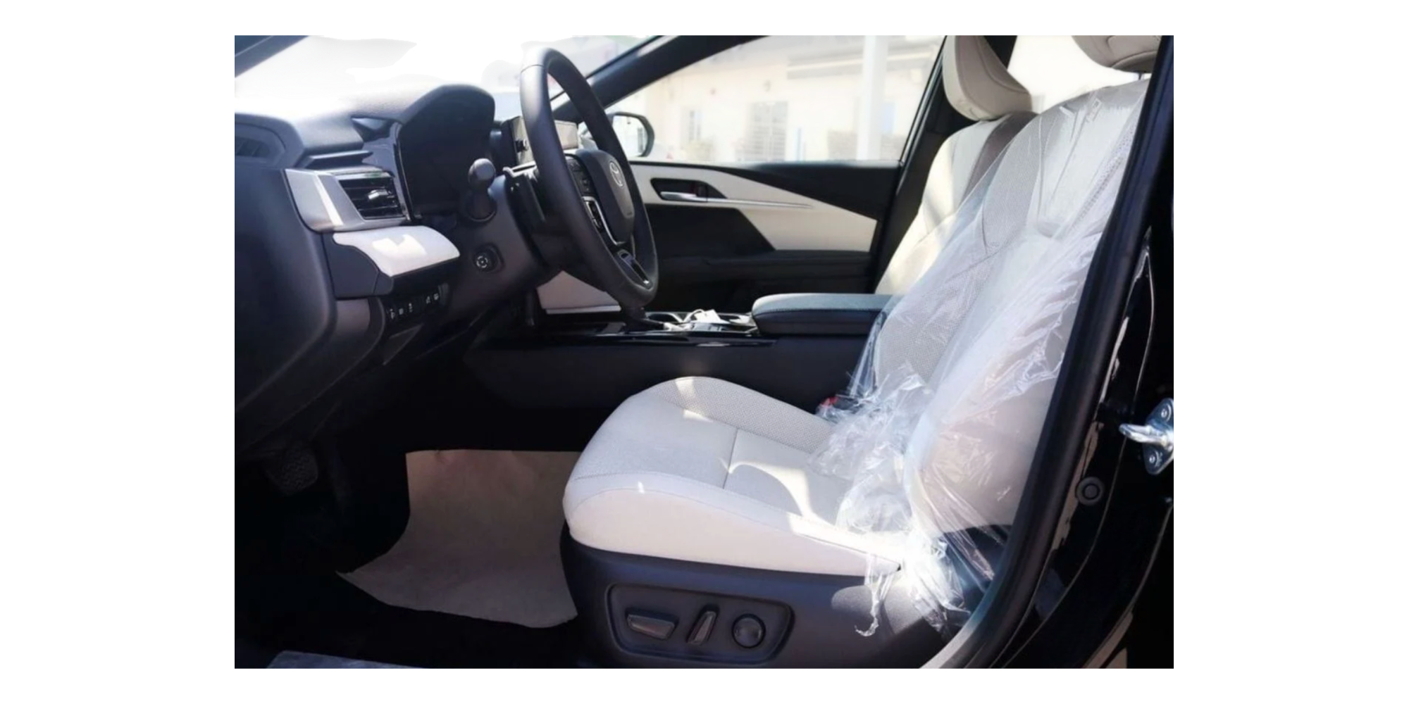 Toyota Camry GLE 2.5 Petrol AT zum Verkauf - Modena Motors