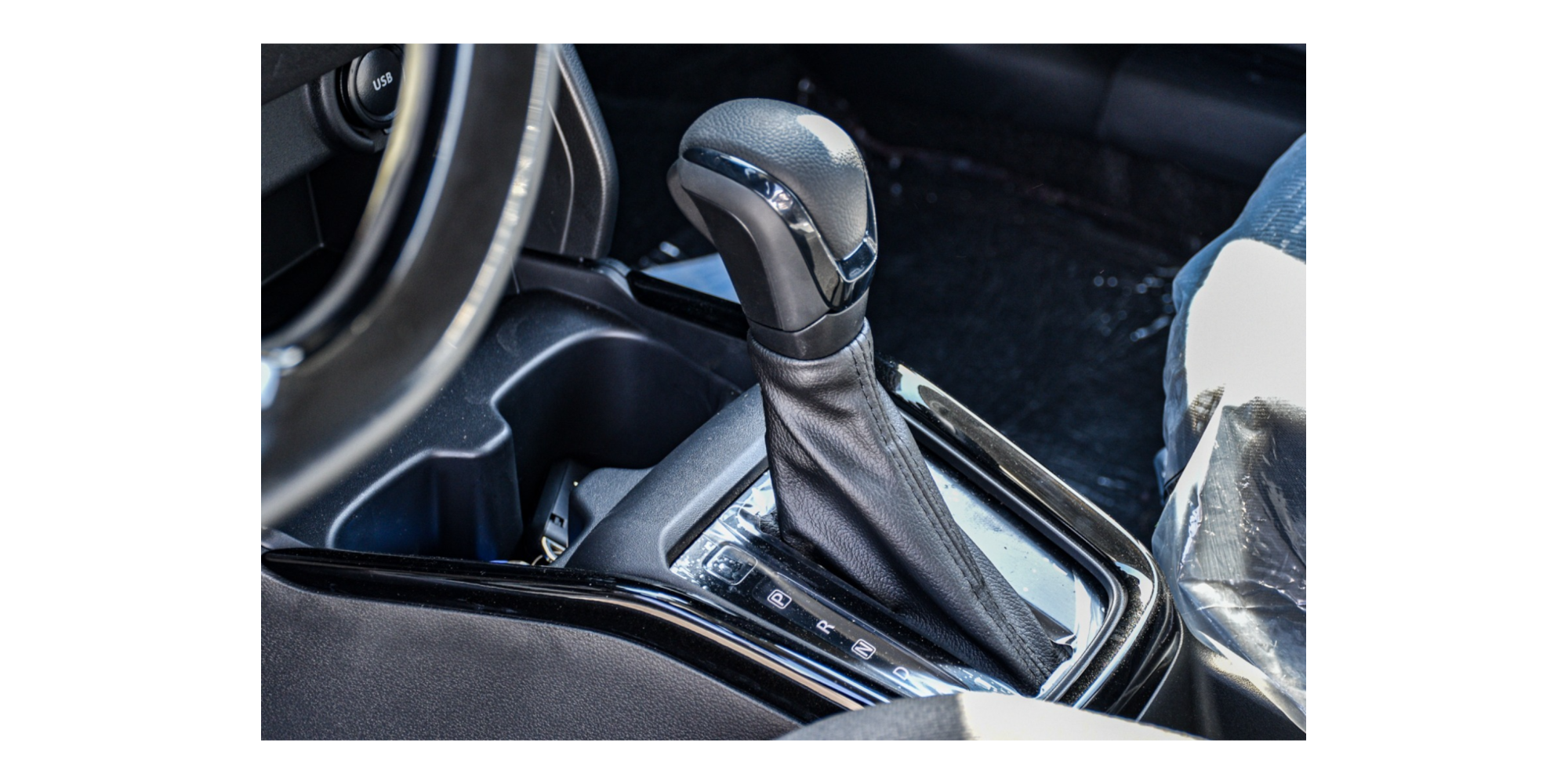 Suzuki Swift GLX 1.2 Petrol AT at Modena Motors GmbH