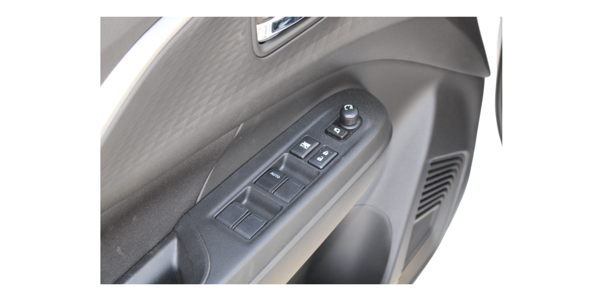 Suzuki Swift GLX 1.2 Petrol AT at Modena Motors GmbH