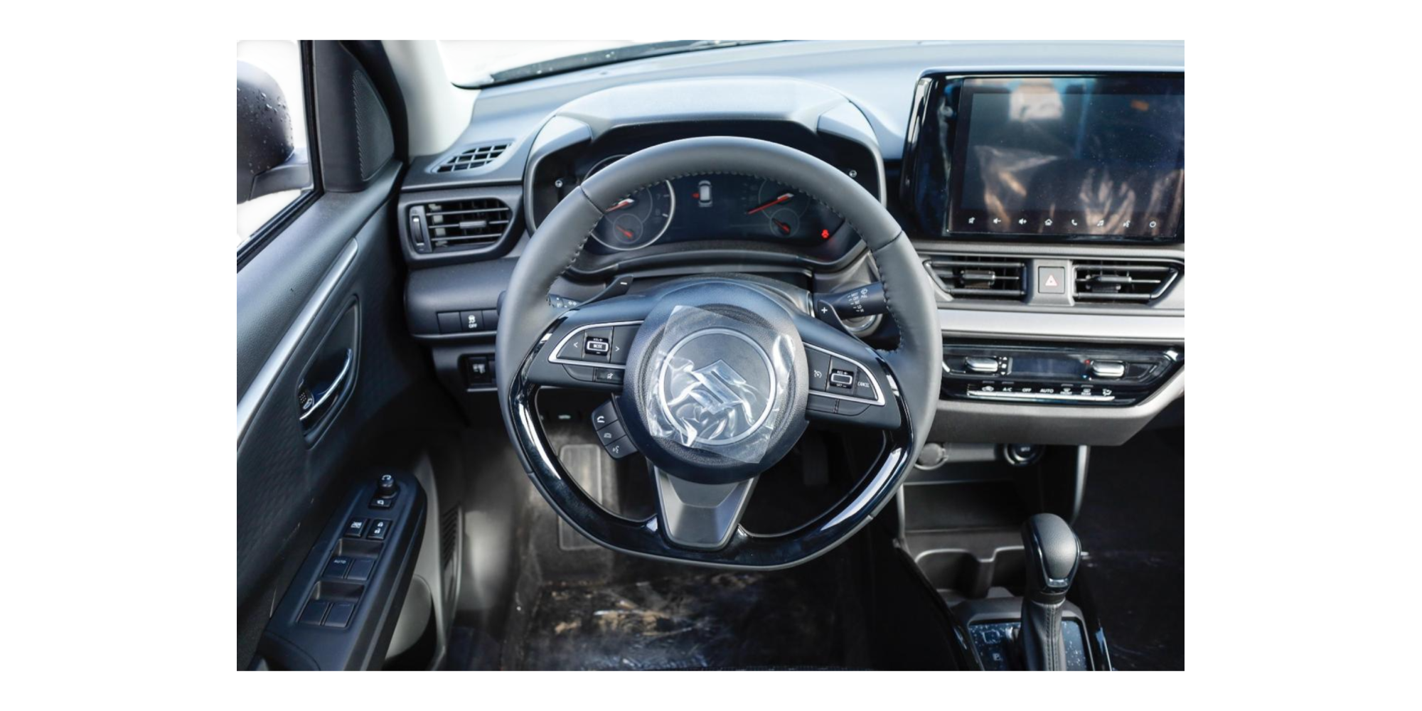 Suzuki Swift GLX 1.2 Petrol AT at Modena Motors GmbH