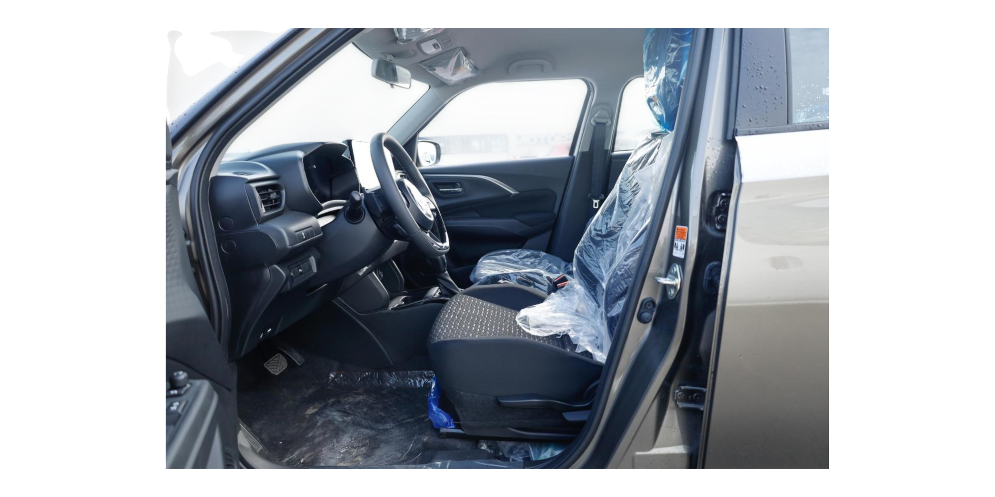 Suzuki Swift GLX 1.2 Petrol AT at Modena Motors GmbH