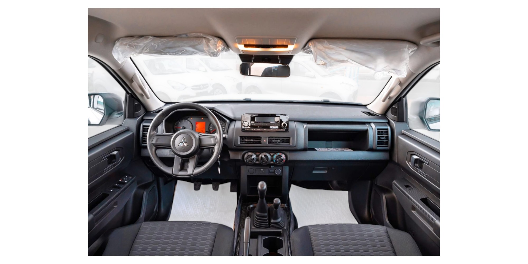 Mitsubishi L200 2.4L GL Diesel 4x4 for Sale Modena Motors