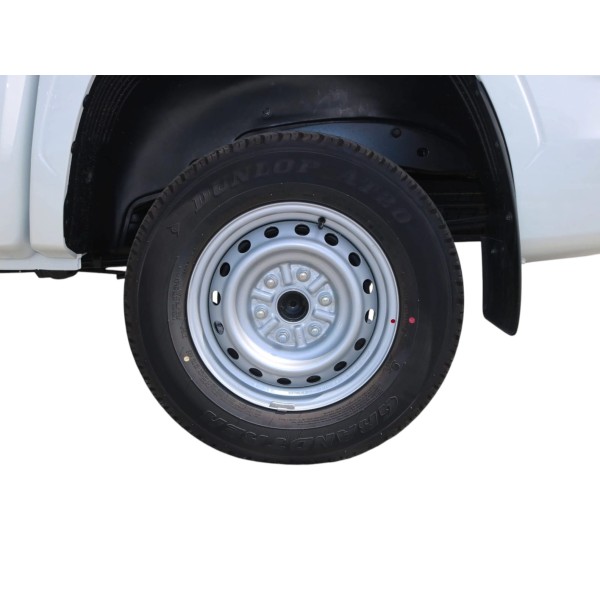 Mitsubishi L200 2.4L GL Diesel 4x4 for Sale Modena Motors