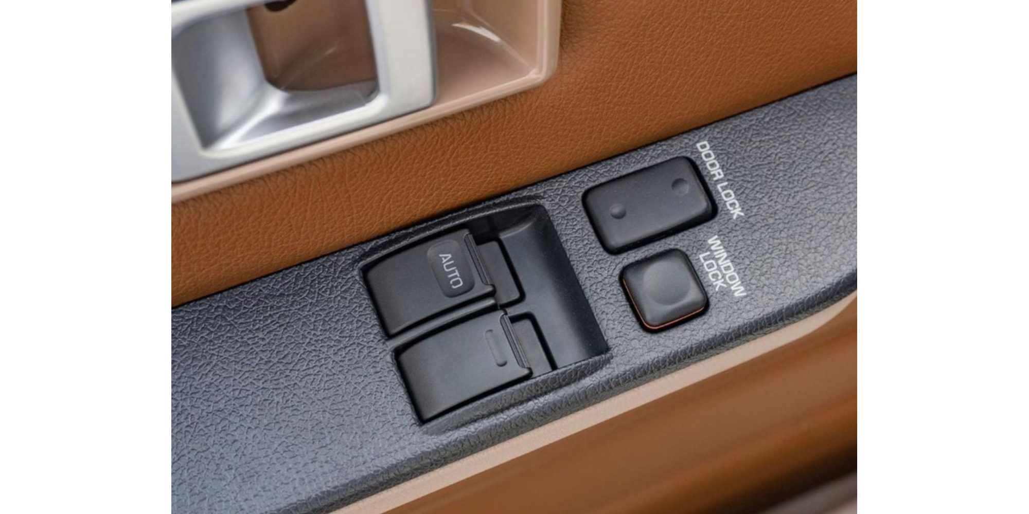 Toyota Land Cruiser 71 AT 2.8 Diesel Euro 6 Modena Motors